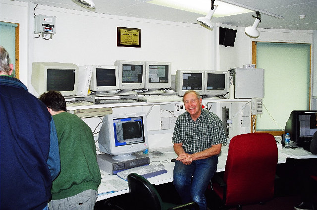 12 observers control room.JPG